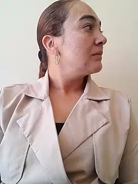 skayhot  online show from June 9, 1:32 pm
