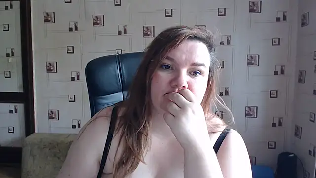 TasyaBigTTs online show from July 11, 9:09 am