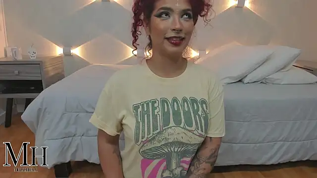 MizzHell online show from October 21, 12:42 pm