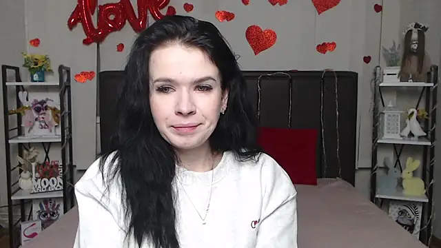 JasmineKouch online show from February 1, 6:23 am