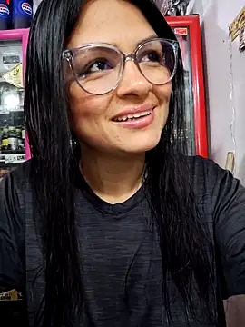 Linda Lars online show from April 13, 3:19 am