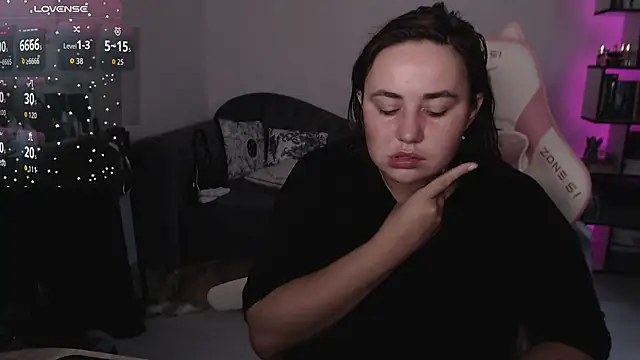 SexyWitch 666 online show from September 22, 7:29 am