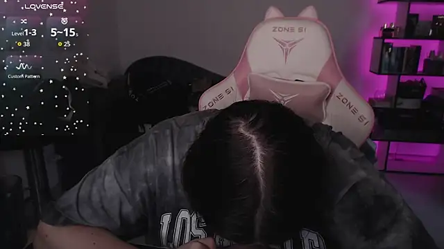 SexyWitch 666 online show from November 17, 7:53 am