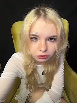 MisssLolaDarkAngel online show from November 10, 2:01 pm