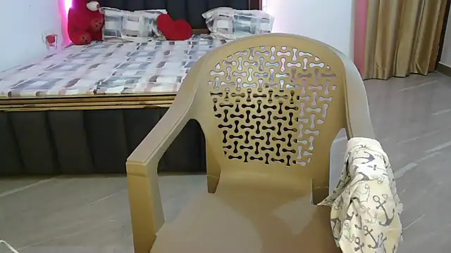 N-Natasha online show from April 14, 5:02 pm