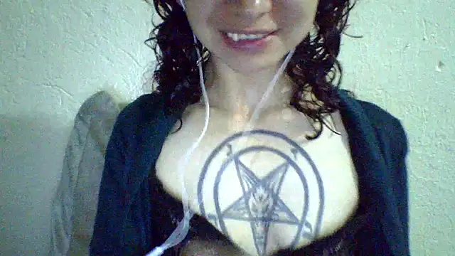 CELEna098rs707 online show from April 5, 1:15 am