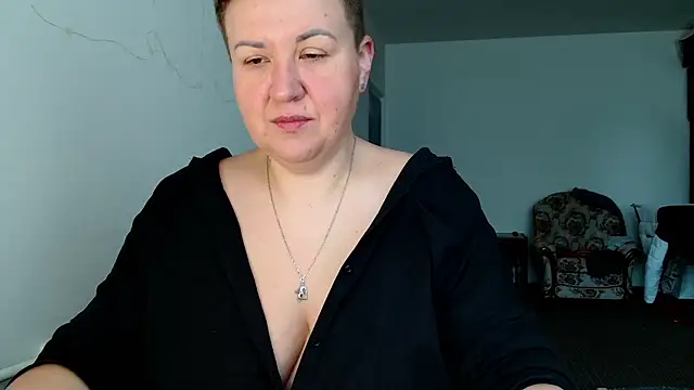 Snapshot of Annet1912 chatting on December 2, 10:05 am Annet1912 online show from December 2, 10:05 am