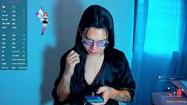Snapshot of beverly_campbellxxx chatting on October 10, 3:17 pm beverly campbellxxx online show from October 10, 3:17 pm