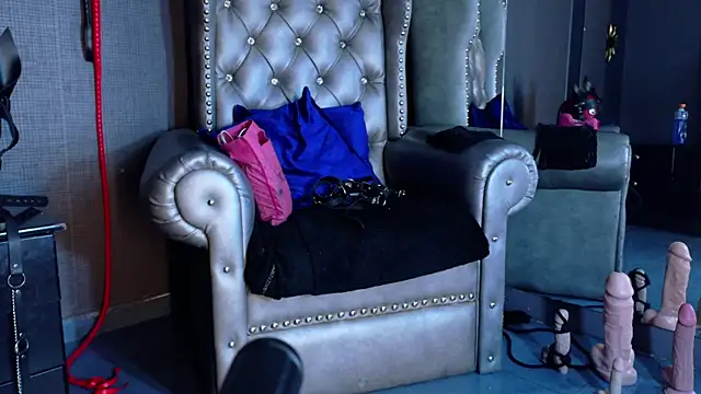 LusstCruella online show from November 20, 11:50 pm