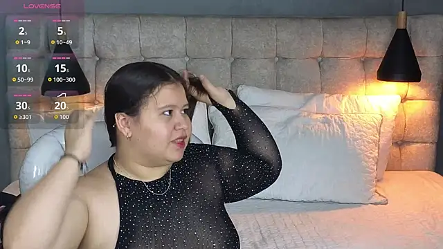 Laia and Aloby online show from November 24, 10:34 pm