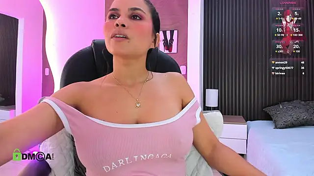 natasha  jackson online show from November 4, 12:43 pm