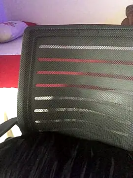 La Milli online show from November 12, 3:10 pm