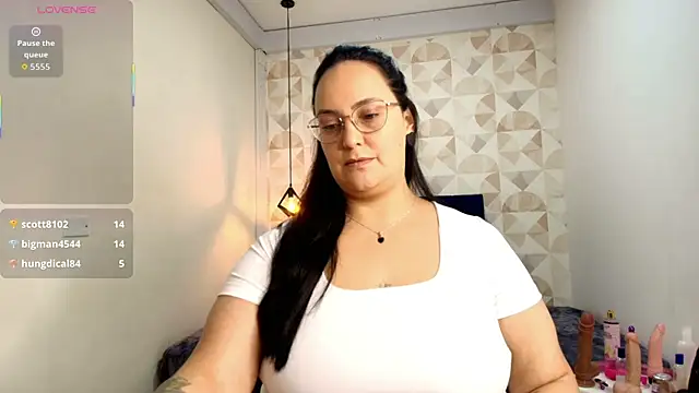 Snapshot of veronicabbw chatting on September 17, 2:48 pm veronicabbw online show from September 17, 2:48 pm