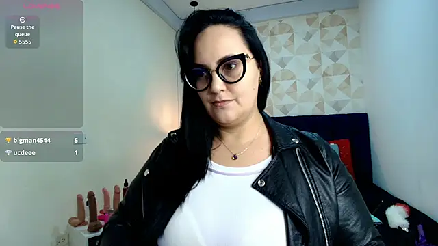 Snapshot of veronicabbw chatting on October 9, 12:31 pm veronicabbw online show from October 9, 12:31 pm