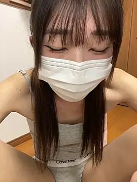 Snapshot of pantumieteruyo chatting on September 18, 1:53 pm pantumieteruyo online show from September 18, 1:53 pm