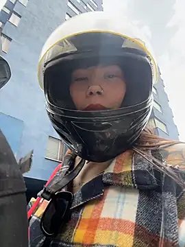 EemaHaruki online show from November 12, 6:28 pm