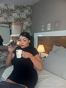 EmaBakker online show from November 2, 1:03 pm