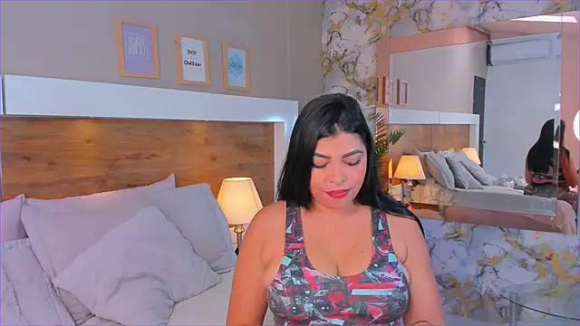 EmaBakker online show from November 23, 2:52 pm