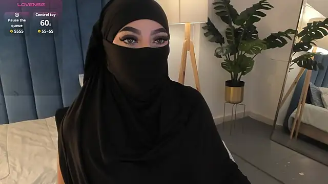  malih  online show from January 17, 1:40 pm