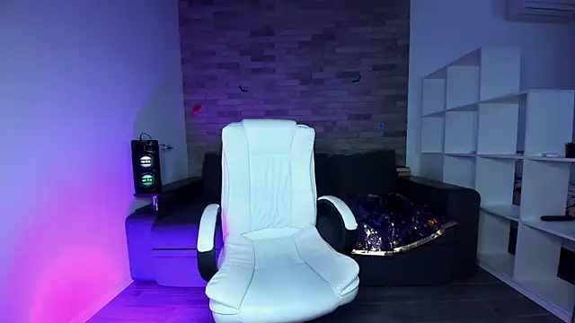 AddictedSabi online show from October 10, 12:32 pm