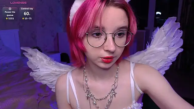 Nora Failure online show from September 20, 1:09 pm