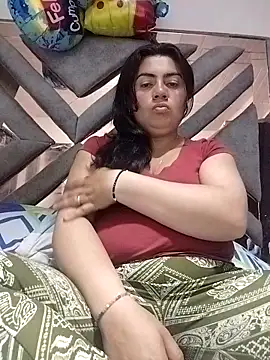 naughty-sharlot online show from November 15, 12:33 am