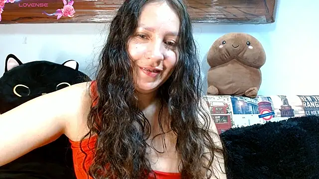 Snapshot of naihroby chatting on September 15, 4:43 am naihroby online show from September 15, 4:43 am