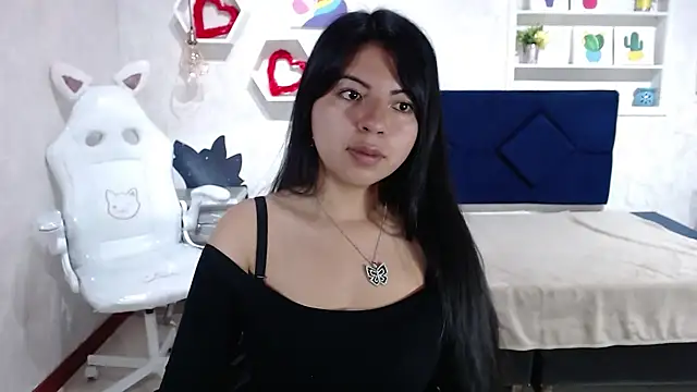 CarolineBrunx online show from September 23, 3:15 am