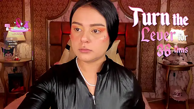 SoffiQueen online show from January 17, 1:51 pm