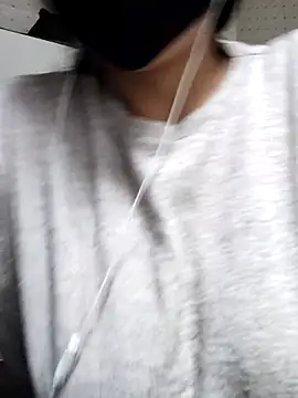 illay love online show from December 15, 3:34 am