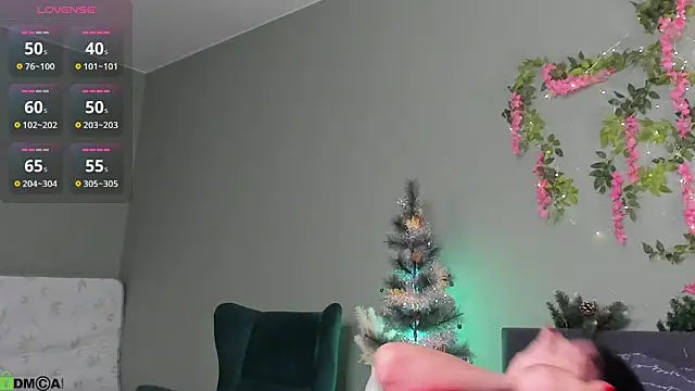 Margaret Clark  online show from January 6, 5:38 pm