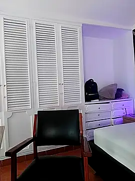 Adel Nesbiit online show from February 20, 7:37 pm