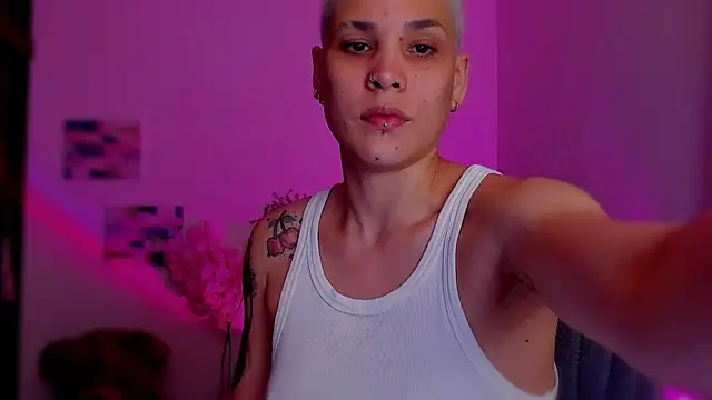 Charlee pink online show from March 2, 5:08 am