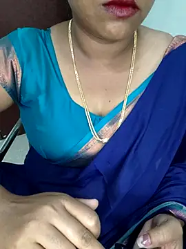 Snapshot of City_Queen_Kannada_Telugu chatting on October 23, 3:40 pm City Queen Kannada Telugu online show from October 23, 3:40 pm