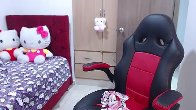 kayla k18 online show from February 19, 1:16 am