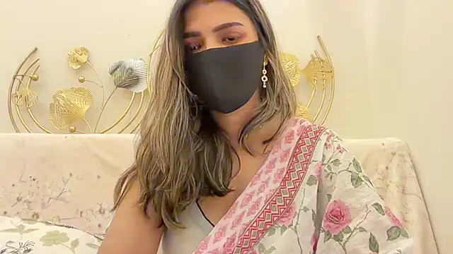 MaYaa  11 online show from May 15, 1:47 pm