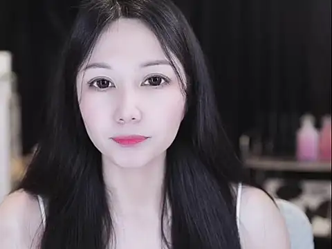 Nuyoah-77 online show from May 25, 12:59 pm