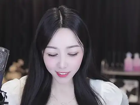 Nuyoah-77 online show from April 7, 8:49 am