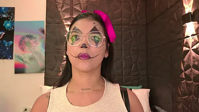 graceymilf666 online show from October 31, 11:58 am