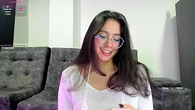 emmadiaz1 online show from October 20, 3:53 am