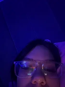 Dulce222 online show from January 14, 7:35 am