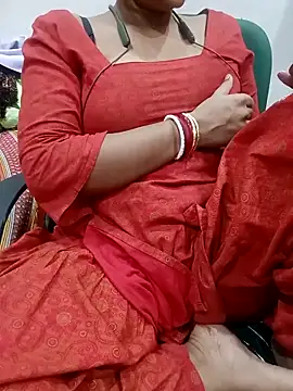 Sony-Model online show from December 18, 4:39 am