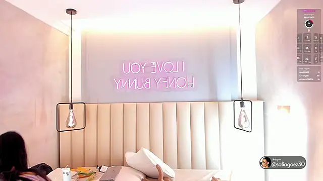 Snapshot of SOFIAGOEZ30 chatting on September 29, 12:43 pm SOFIAGOEZ30 online show from September 29, 12:43 pm