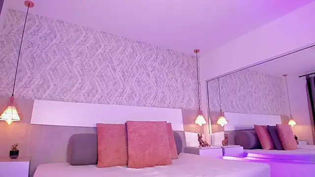 AishaPeyton online show from December 21, 8:02 pm