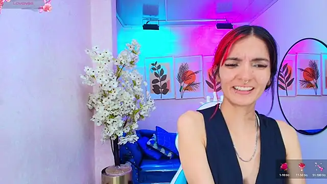 Dafne huges online show from November 22, 7:27 pm