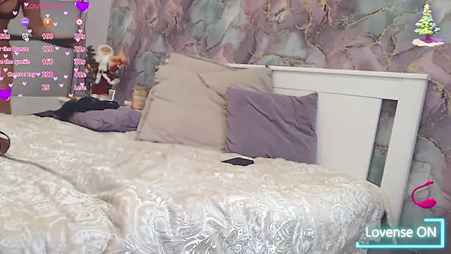 deliciousRose online show from December 5, 7:19 am