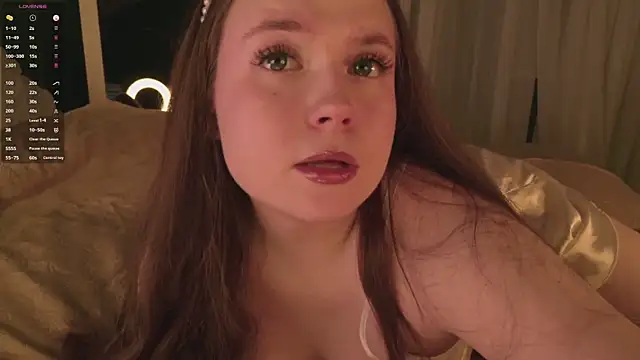 SunnyRisha online show from November 23, 5:21 am