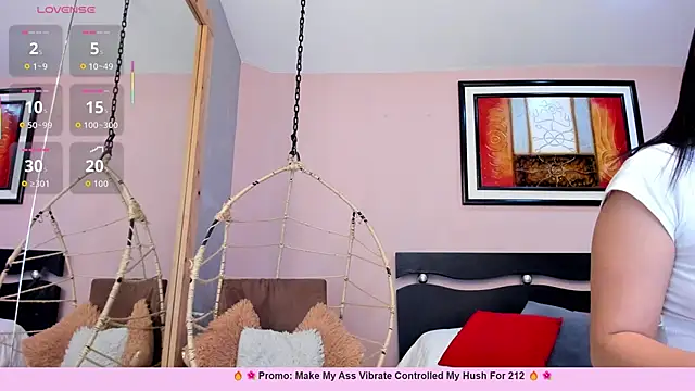  EmilyJireh  online show from November 20, 11:28 pm