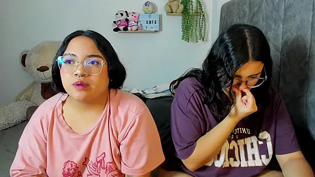 maddie-and-chelsea- online show from October 4, 11:27 am