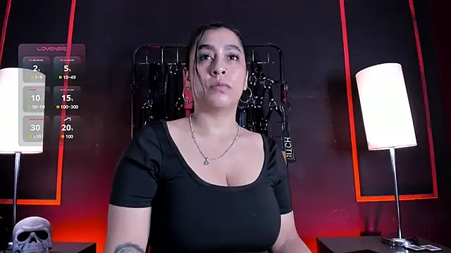 Carolina Arias online show from March 30, 6:40 pm